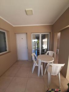 Departamento con Pileta y Parrillas - Condominio el faro