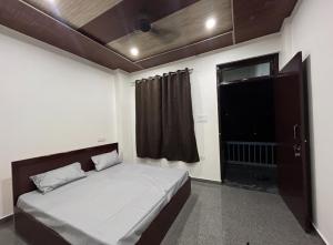 Panwar honestay