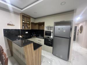 Beautiful, modern, and comfortable 2-bedroom apartment