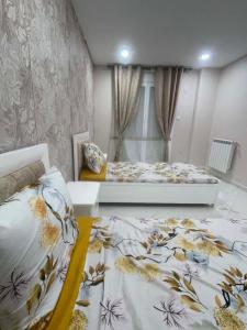 Beautiful, modern, and comfortable 2-bedroom apartment