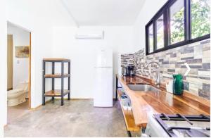 Casa Soleil , Jungle Bungalow with 1bedroom studio