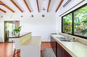 Casa Soleil , Jungle Bungalow with 1bedroom studio