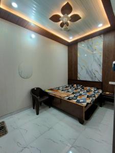 Maa janki guest house"5 min walking distance from ram mandir "