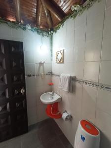 Acogedora Cabaña, Pereira Cerritos