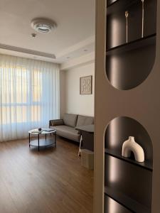 Brand New Condo Stay Central location with King Bed 65 inch TV
