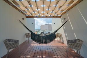 IT Residences 205 - 1BR Condo, Rooftop Pool