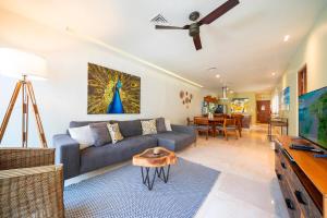 Terrazas 38th St - 2BR w Private Jacuzzi