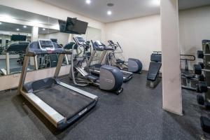 Terrazas 38th St - 2BR w Private Jacuzzi