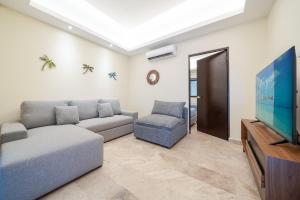 Veranto - 2BR Loft with Rooftop Pool, Gym & Parking