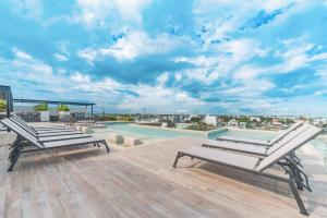 Veranto - 2BR Loft with Rooftop Pool, Gym & Parking