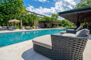 3BR Condo at AWA Playacar I Pool & Hot Tub
