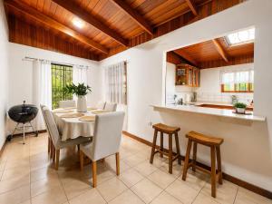 Charming 3-Bedroom House Rental in Paquera, Costa Rica