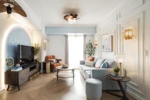 Lux French-Coastal 2BR Cebu IT Park City Center