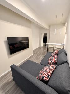 Cozy design studio apartment in Porta Maggiore.