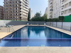 Prestigia 2BR Pool Escape By MERAT HOME