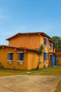 Elige escape con Planta Eléctrica Areas Verdes y Piscina