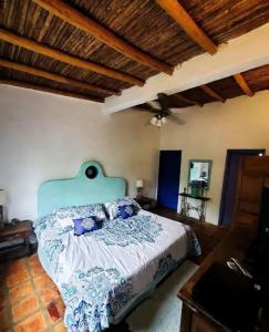 Elige escape con Planta Eléctrica Areas Verdes y Piscina