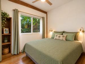 Monkey Tiny House - Private swimming pool