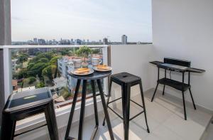 Modern Stay Recoleta with Balcony Pool&City Views