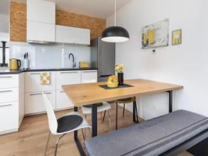 Holiday Home by Lake Wise ka near Baltic Beach