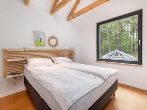 Holiday Home by Lake Wise ka near Baltic Beach