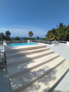 Ocean View Beach Retreat