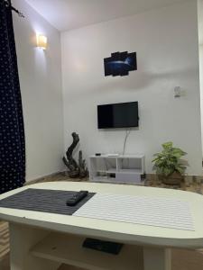 Apartment on the highway Voi