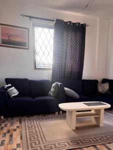 Apartment on the highway Voi