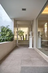 Soglow Business Class Hotel - 比谢列