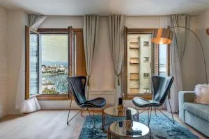 Apartment Carnation - Split