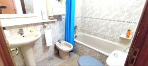 Los Cristianos, Room in shared apartment