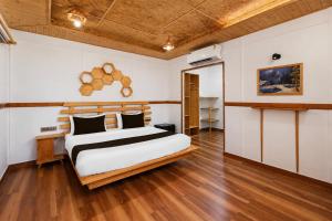 Palette KCR RESORT