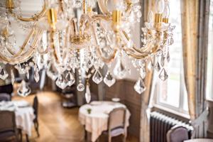 B&B / Chambres d'hotes Chateau de Montabert : photos des chambres