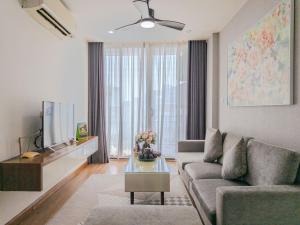QMP-Deluxe Serviced Apartment in Ba Dinh
