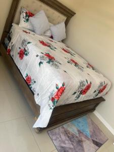 Spacious two bedrooms with sea and city view