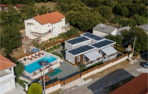 2 Bedroom Stunning Apartment In Donji Zagon