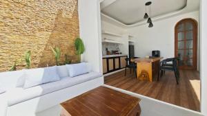 Costa Luna Villa