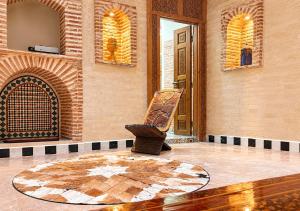 Riad Hna Ben Saleh - Traditional Guest House near Jemaa el-Fnaa Square