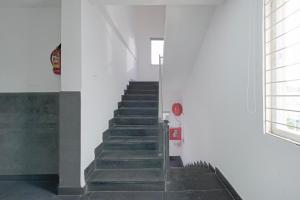 FabHotel Sushmitha Inn