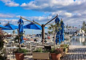 bungalow by the sea, Marina kantaoui With Wifi