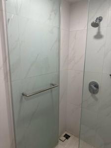 Stylish Modern Suit City View Asoke