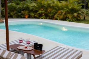 ELIVAAS Prive Arevana Pet-Friendly 3-Room Villa with Private Pool, Fire Pit, Gazebo & Private Tent
