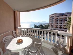 Appartements #Cannes Boccacabana Beach, Seafront, in Resid Pierre&Vacances Classe 3 Stars : photos des chambres
