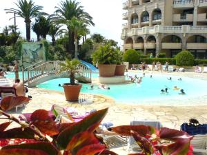 #Cannes Boccacabana Beach, Seafront, in Résid Pierre&Vacances Classé 3 Stars