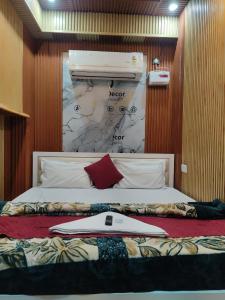 Hotel JMS Residency