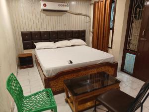 HoTEL SAI SIDDHARTHA