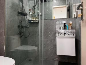 Sunrise Apartments P306