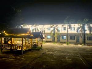 LC hotel
