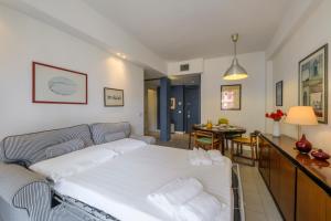 Alcuino, 5 Between Fiera Milano and CityLife