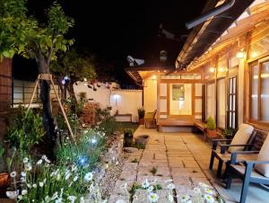 Hanok Villa Okcheon Landscape